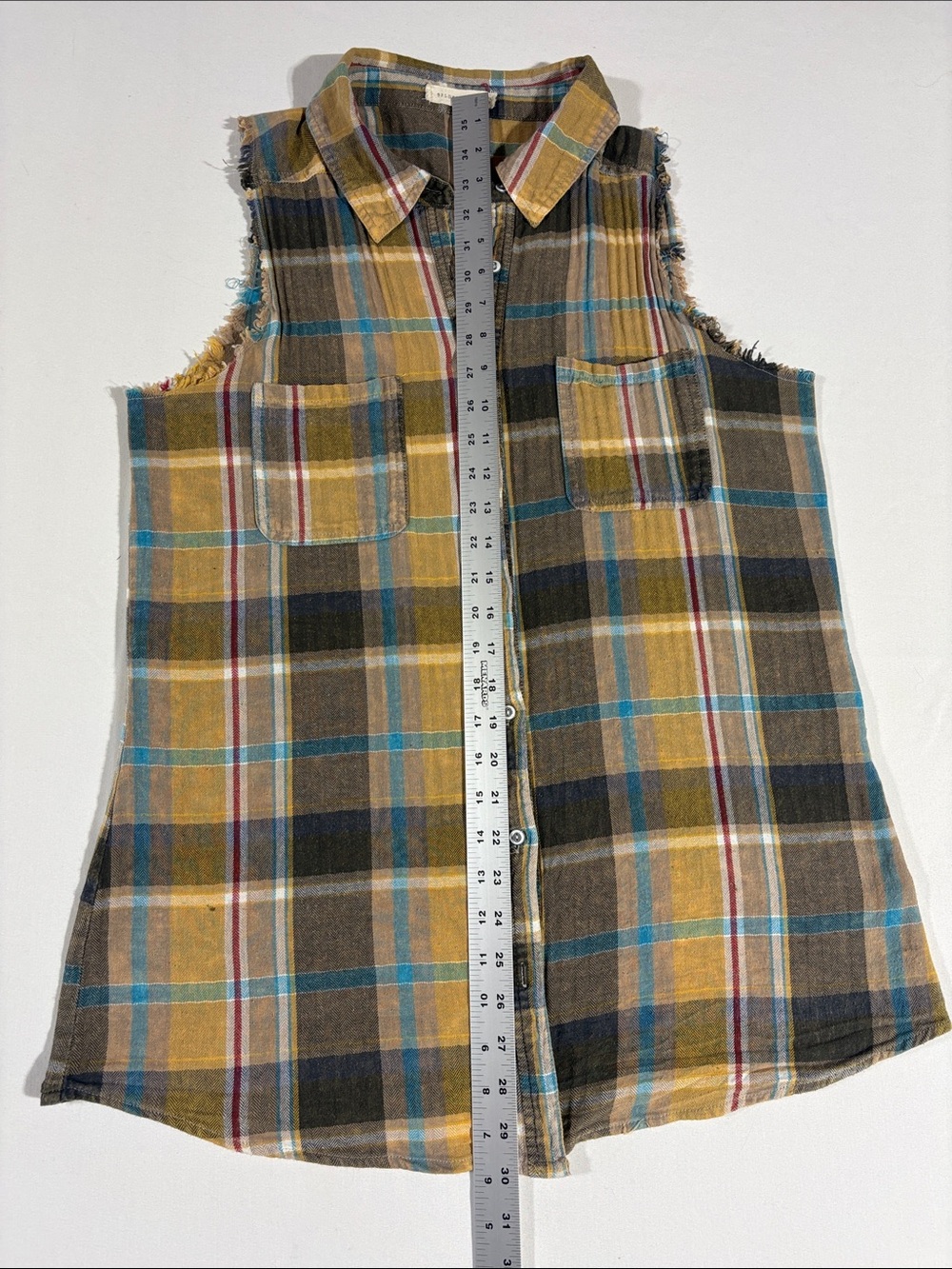 Gilded Intent Flannel Sleeveless Plaid Button-Up Shirt size Small - Picture 12 of 15
